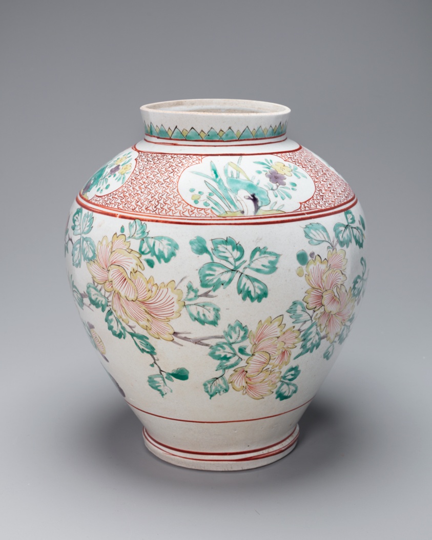 Kutani-Style Arita Ware Jar