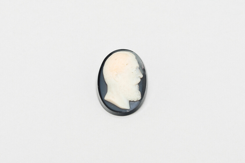 Cameo