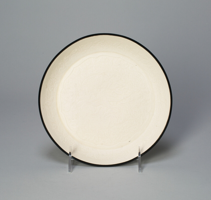 Dish with Crane amid Floral Scrolls