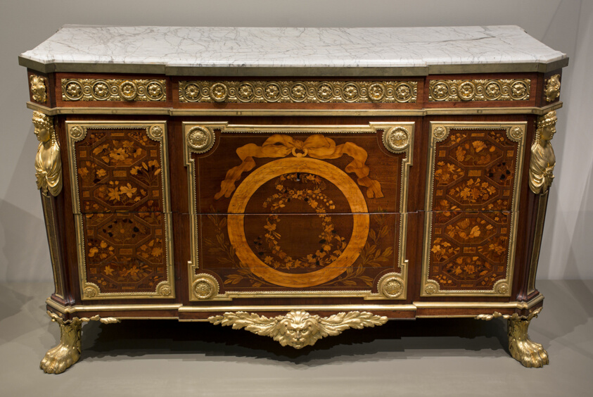 Chest of Drawers (Commode)