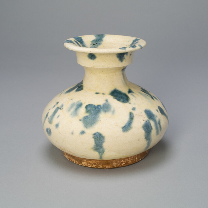 Broad Pear-Shaped Jar