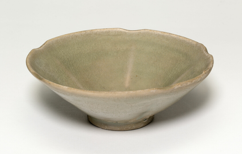 Lobed Bowl with Phoenix