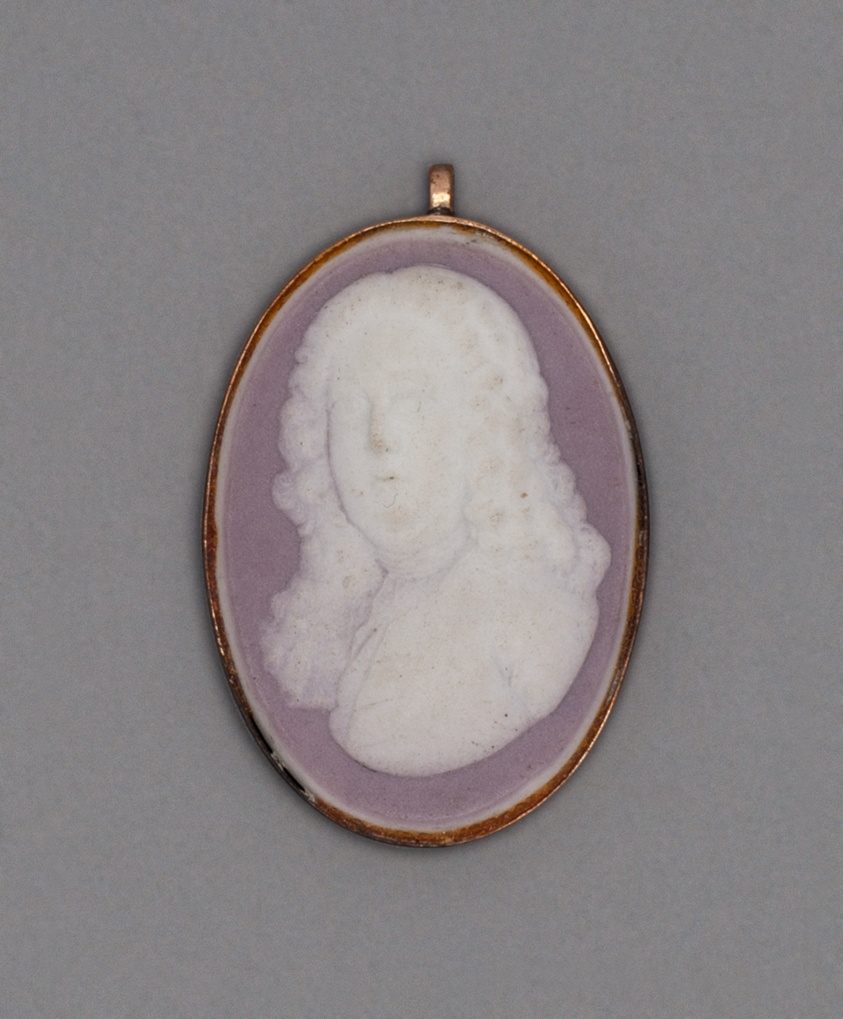 Cameo Locket