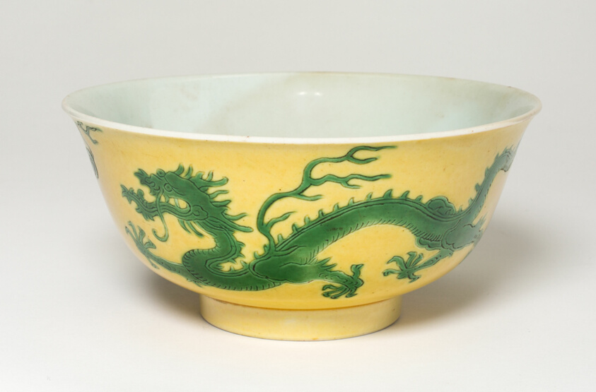 Bowl with Dragons