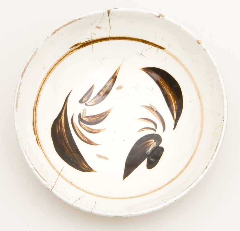 Bowl with Stylized Leaf-strokes