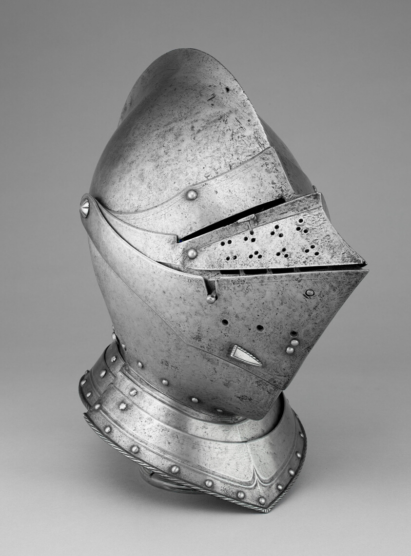Close Helmet