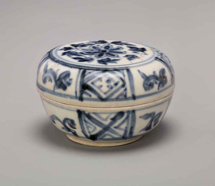 Miniature Covered Box with Chrysanthemum Spray