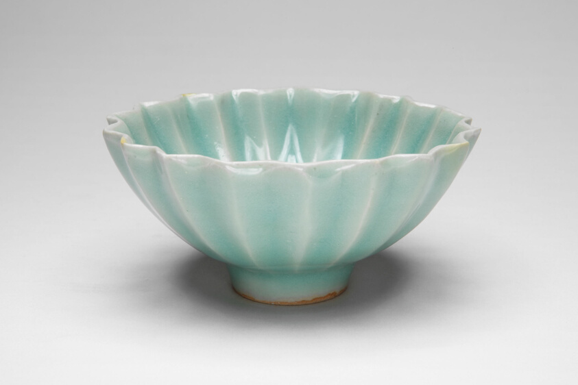 Fluted Bowl