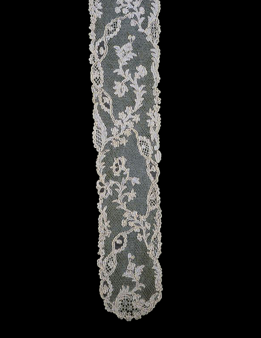 Pair of Lappets (Joined)