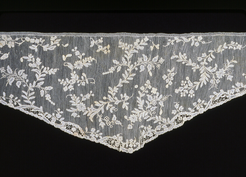 Shaped Sleeve Ruffle (Engageanté)