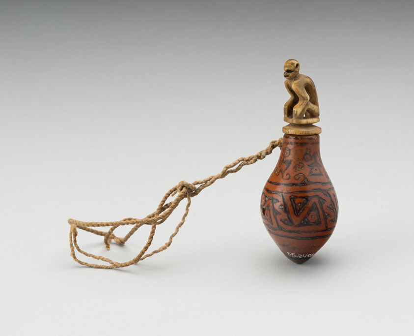 Incised Container for Lime with Monkey Stopper