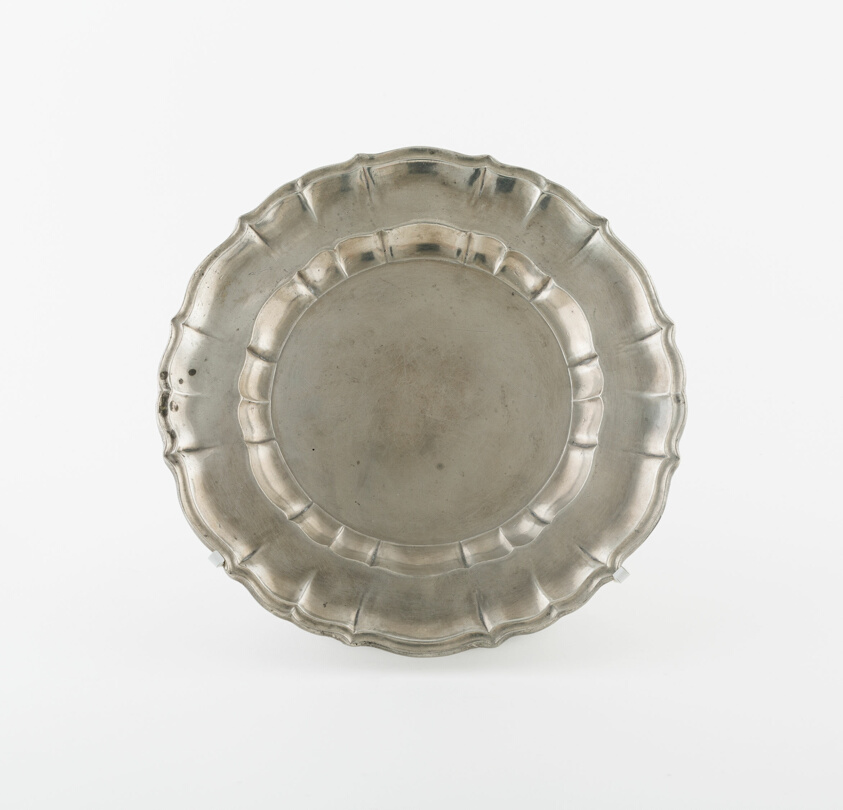 Plate