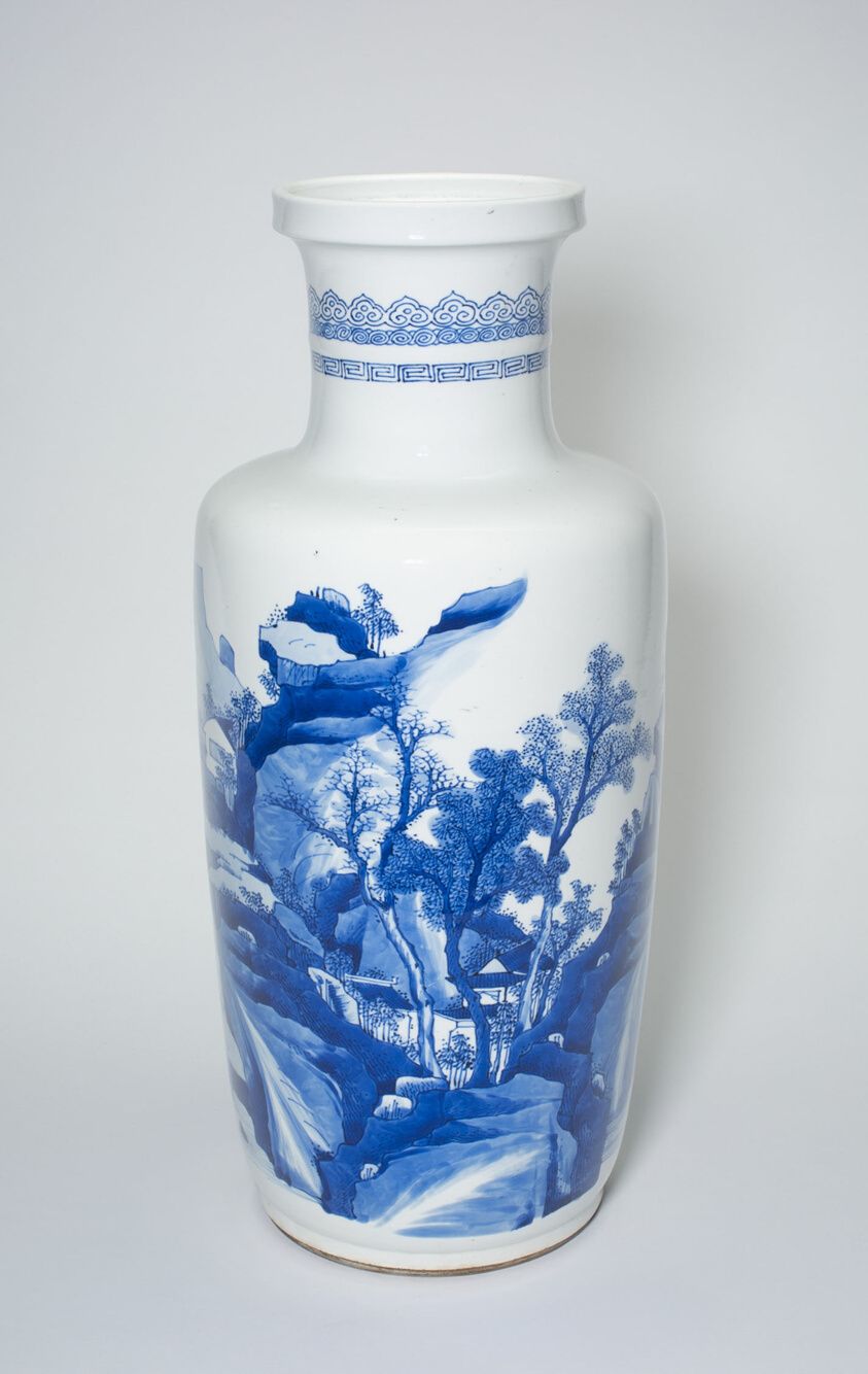 Baluster Vase with Figures and Pavillions amid Moutaineous Landscape